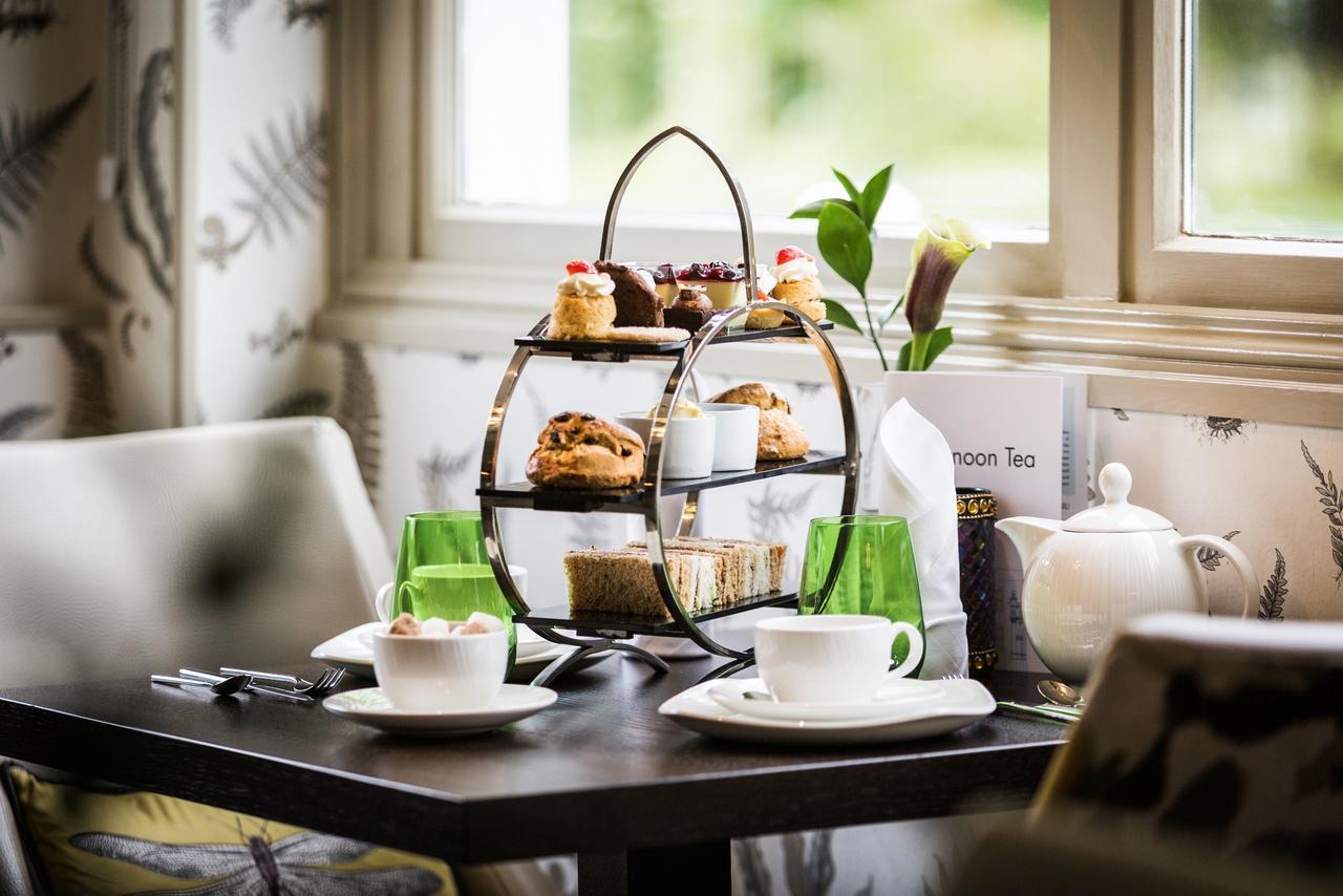 Worldhotels Distinctive Woughton House Hotel Милтон-Кейнс Экстерьер фото